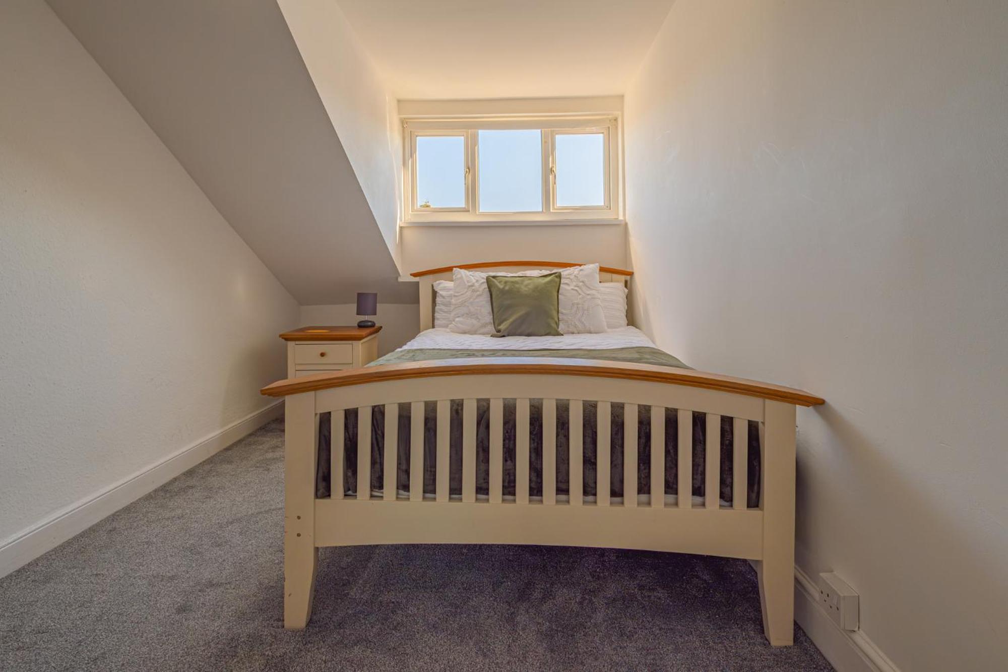 Castleview Coastal Comfort With 2 Parking Spaces Oystermouth Dış mekan fotoğraf