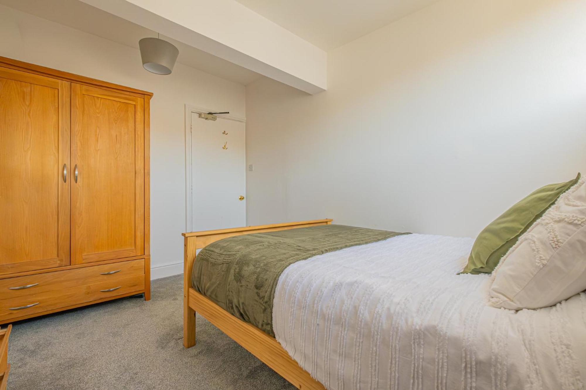 Castleview Coastal Comfort With 2 Parking Spaces Oystermouth Dış mekan fotoğraf