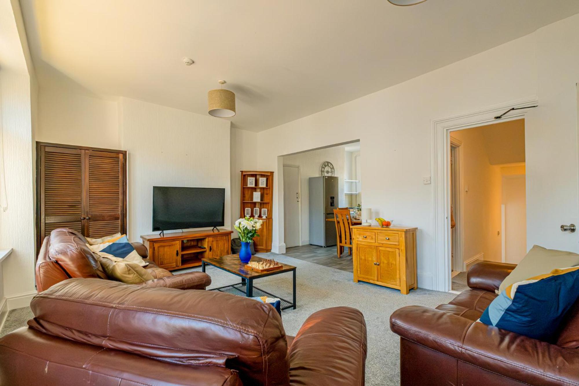 Castleview Coastal Comfort With 2 Parking Spaces Oystermouth Dış mekan fotoğraf