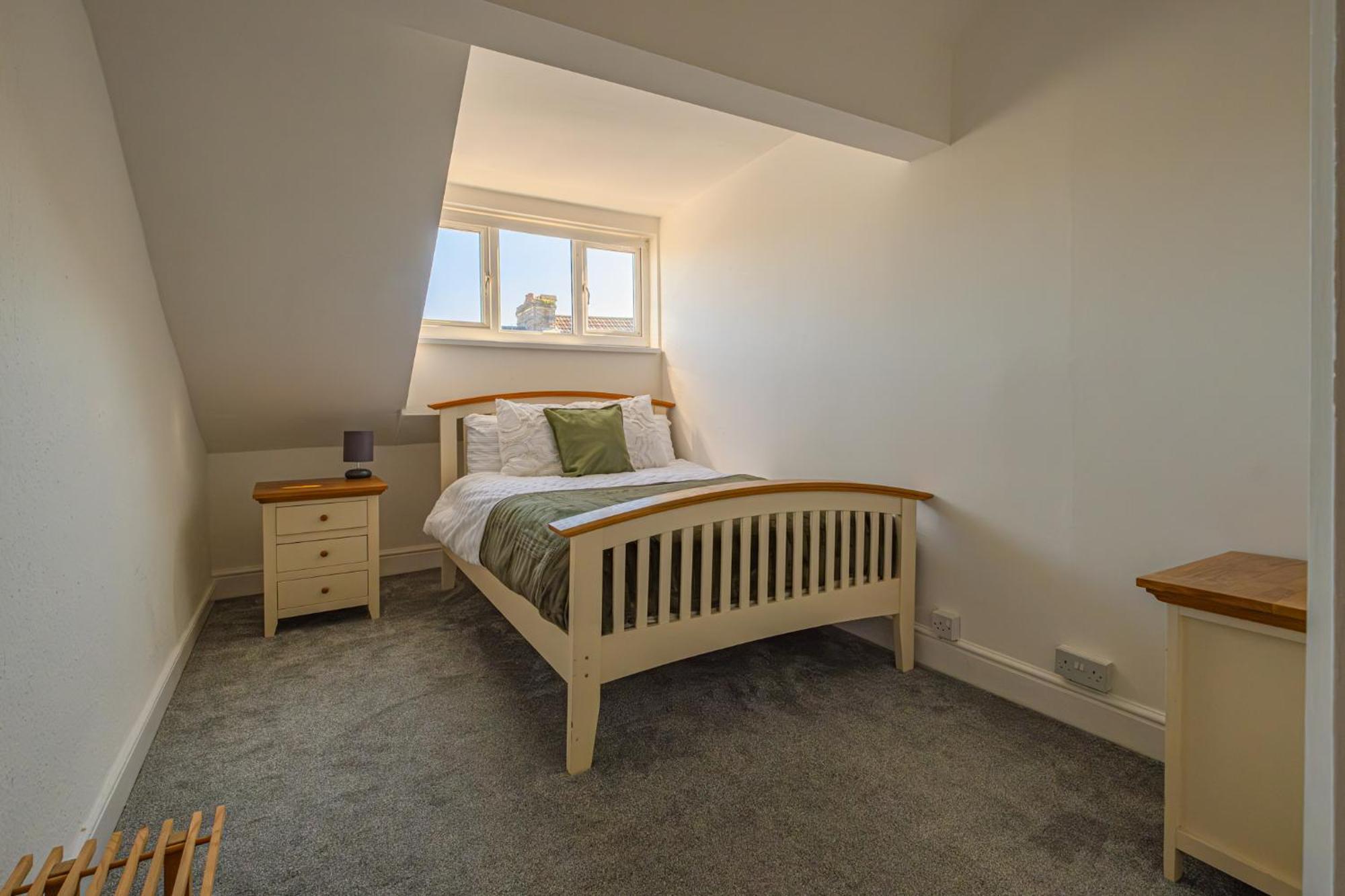 Castleview Coastal Comfort With 2 Parking Spaces Oystermouth Dış mekan fotoğraf