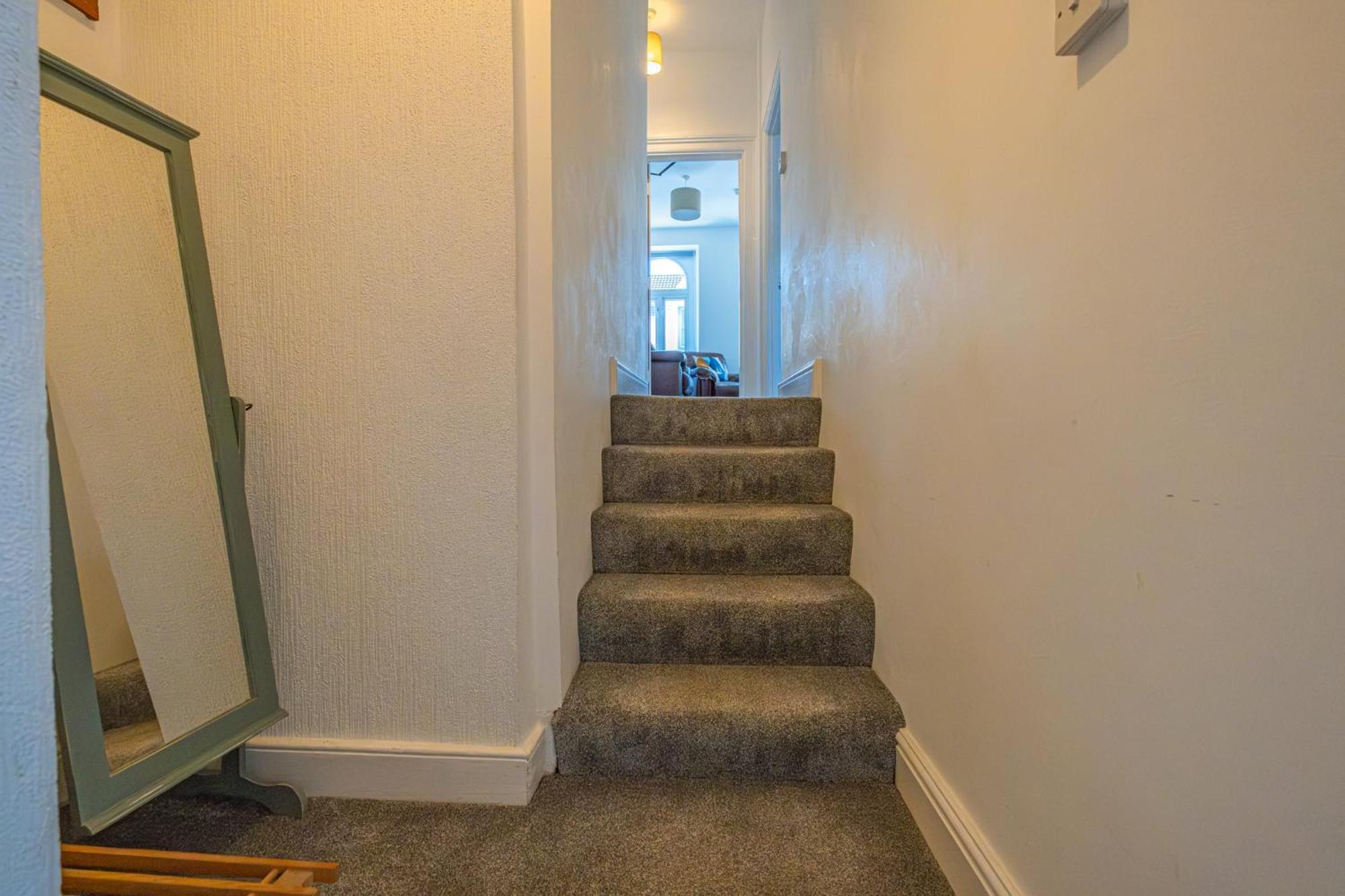 Castleview Coastal Comfort With 2 Parking Spaces Oystermouth Dış mekan fotoğraf