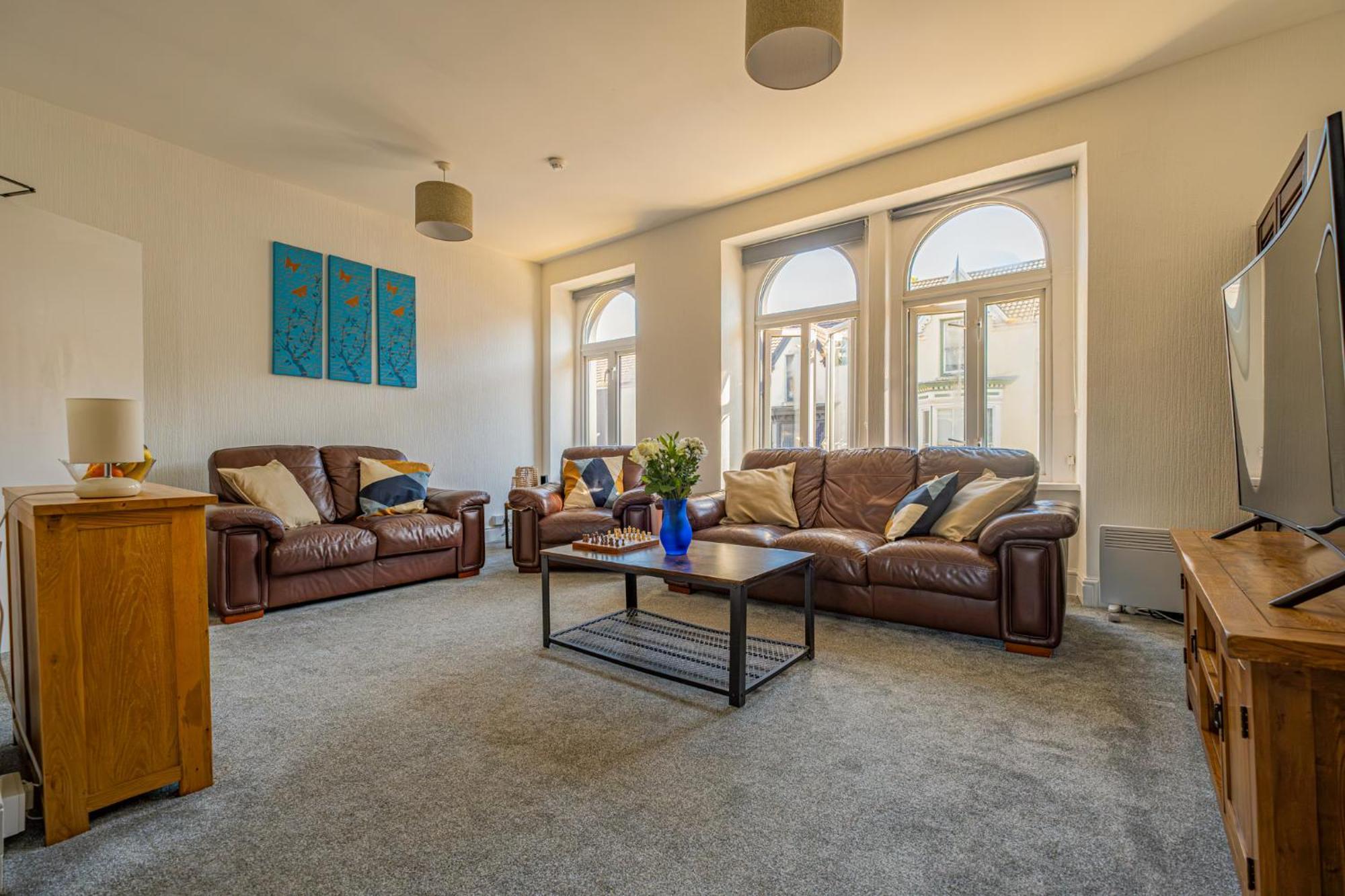 Castleview Coastal Comfort With 2 Parking Spaces Oystermouth Dış mekan fotoğraf