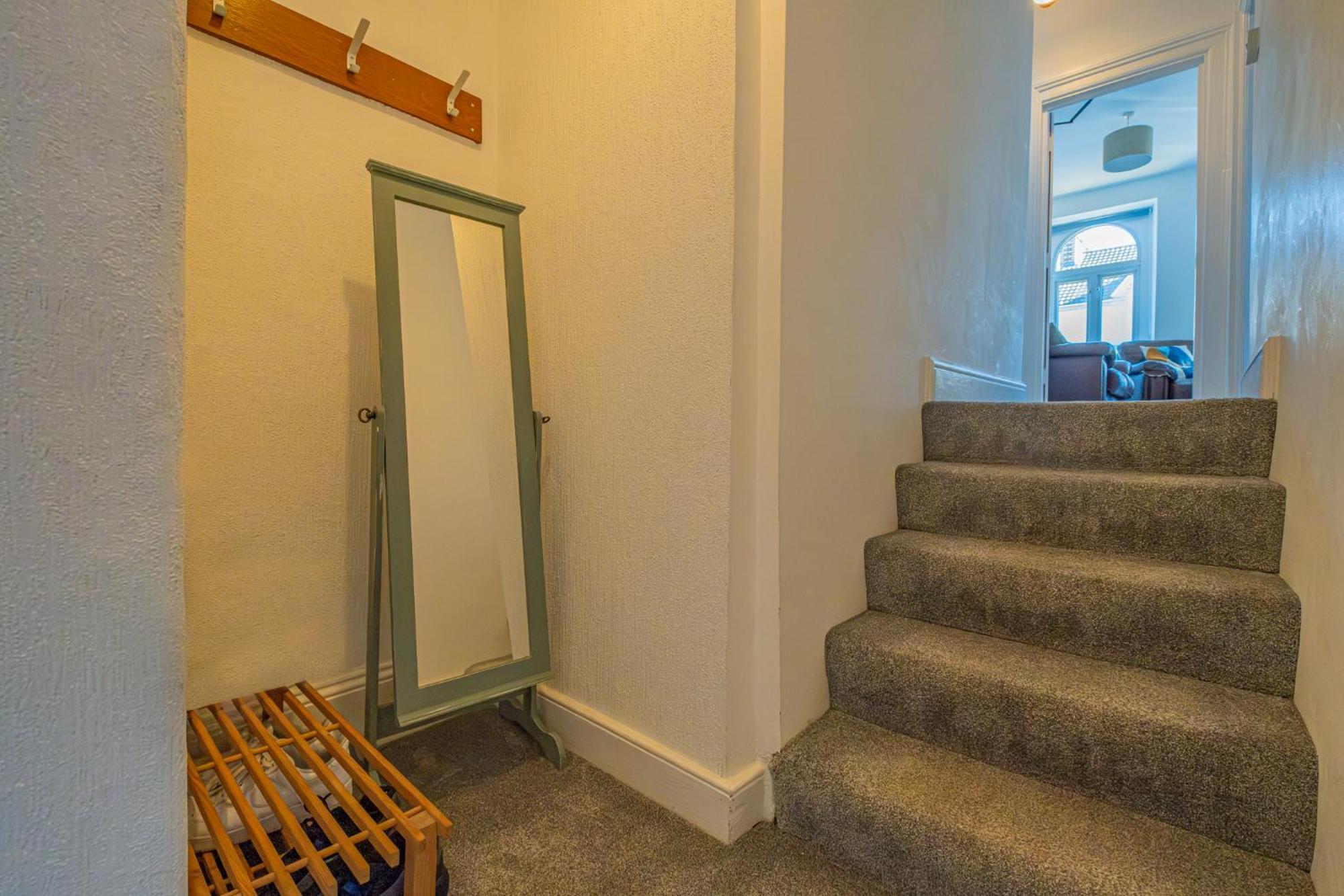 Castleview Coastal Comfort With 2 Parking Spaces Oystermouth Dış mekan fotoğraf
