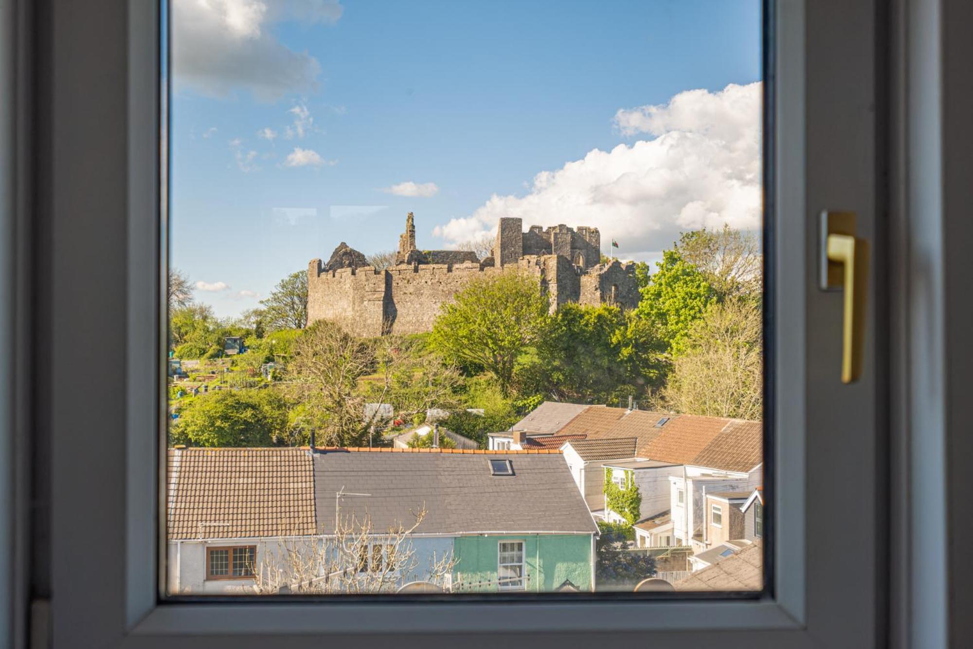 Castleview Coastal Comfort With 2 Parking Spaces Oystermouth Dış mekan fotoğraf